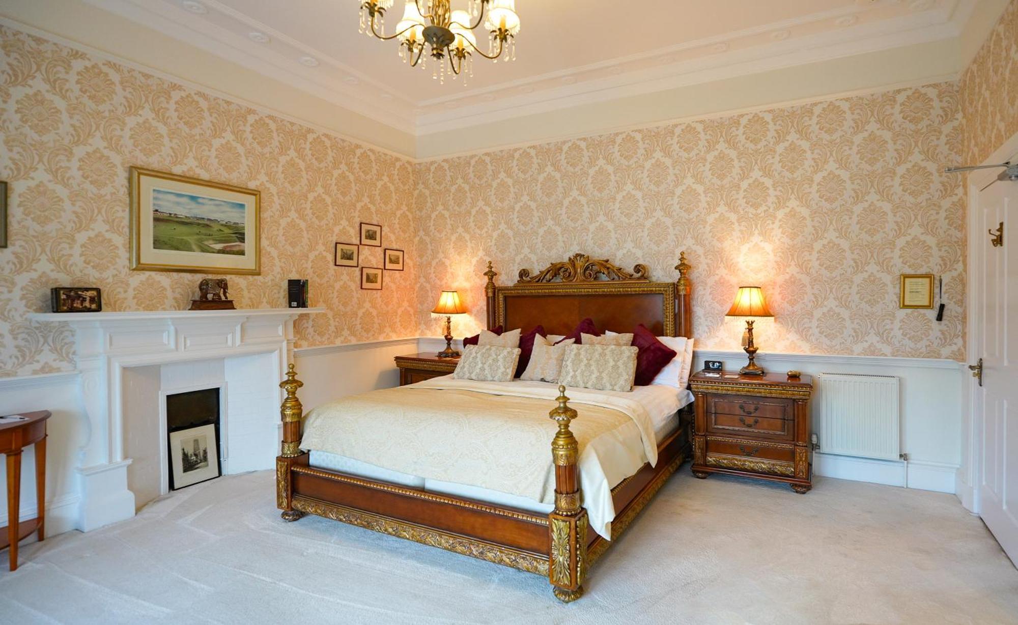The Townhouse Ayr - Luxury B&B - Adults Only Bagian luar foto