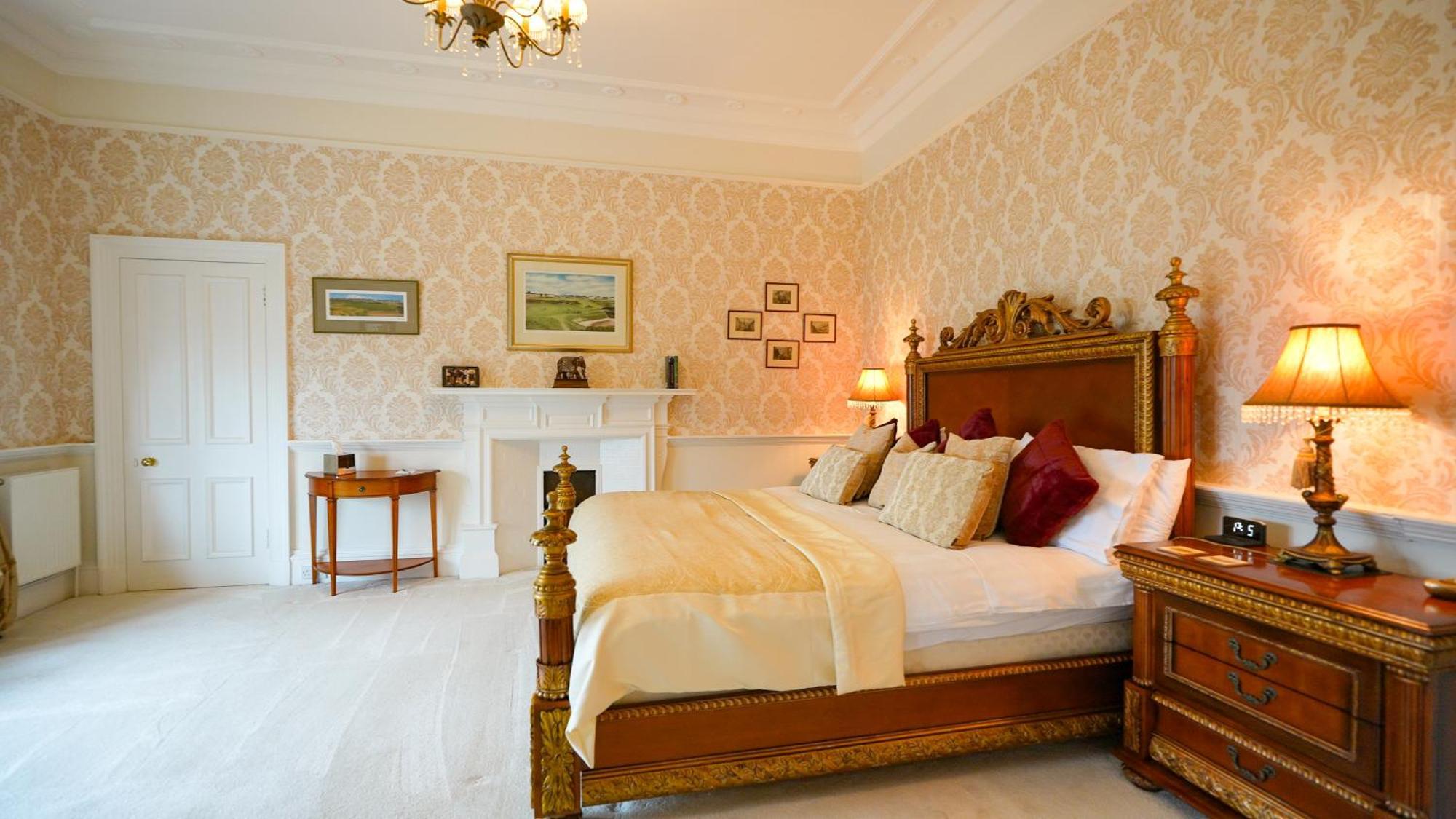 The Townhouse Ayr - Luxury B&B - Adults Only Bagian luar foto